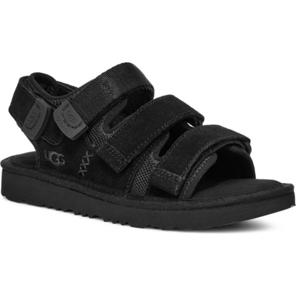 UGG new without